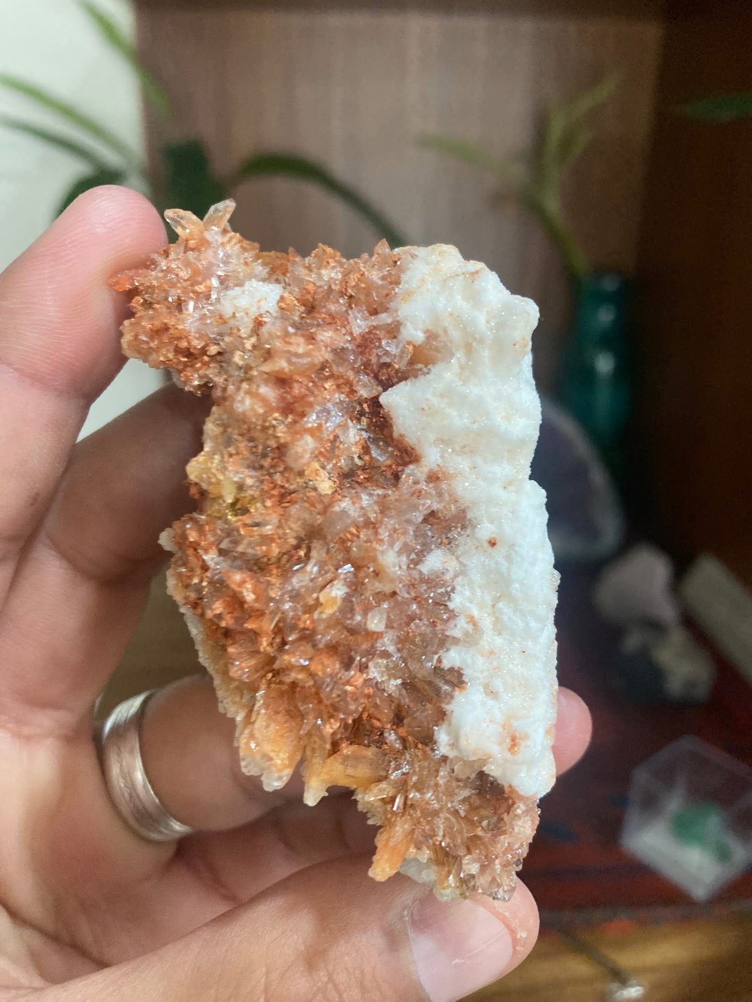 Creedita con calcita