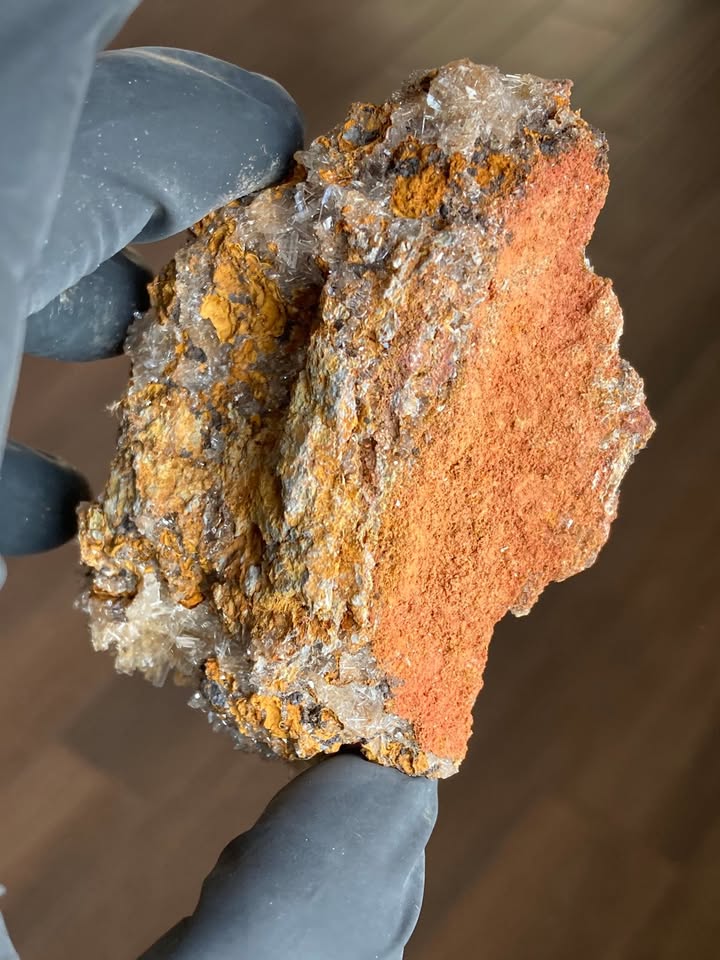 🔥 Hemimorfita con microcristales en roseta