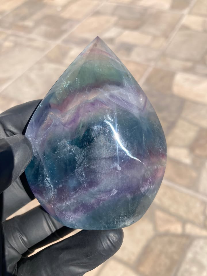 💎✨ Fluorita Arcoíris – Pieza Decorativa Premium
