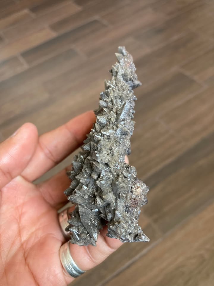 Calcita Espinosa Gris - Muy buena estética