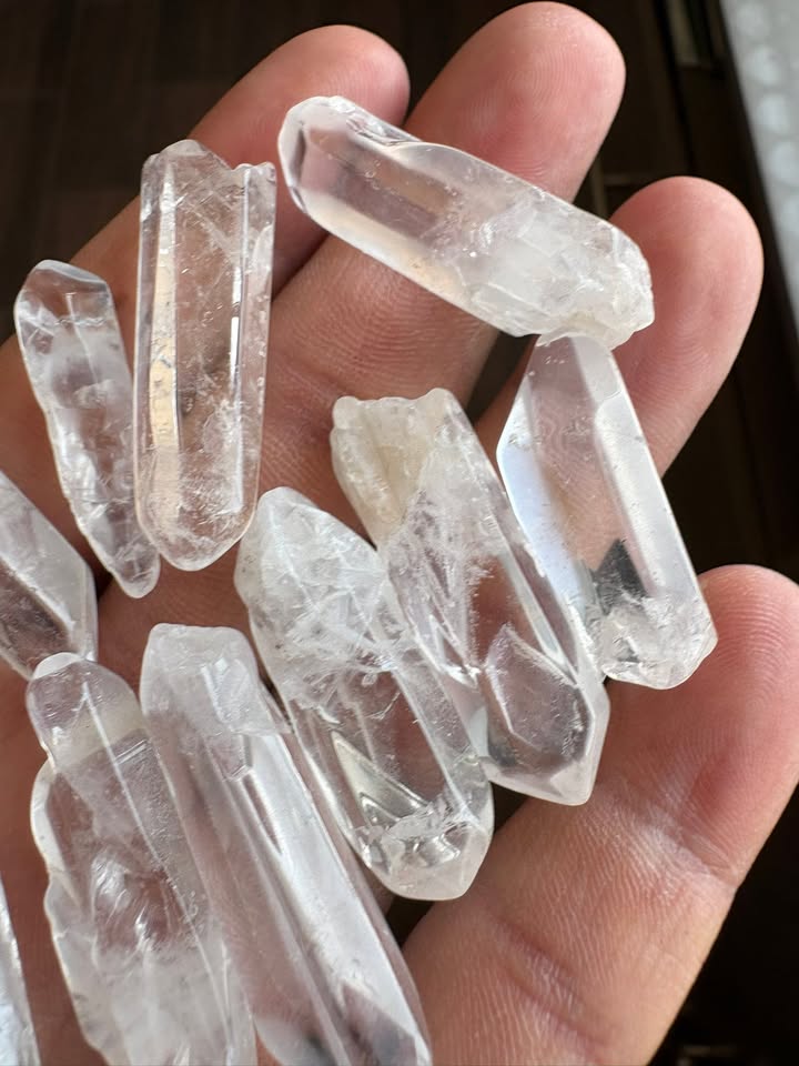 💎✨Pack 100gr. De Puntas de Cuarzo Cristal pulidas